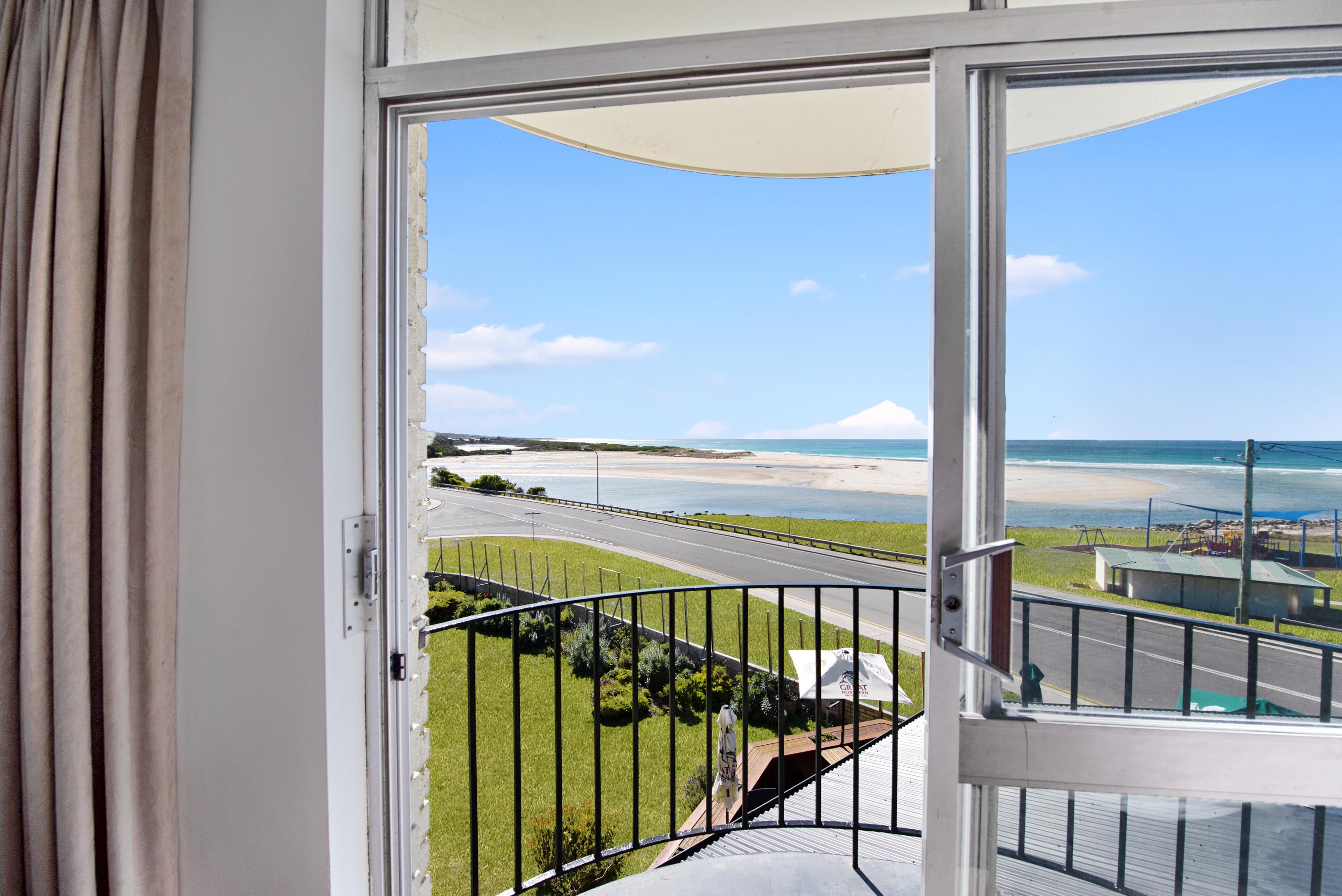 Scamander Beach Resort Екстериор снимка